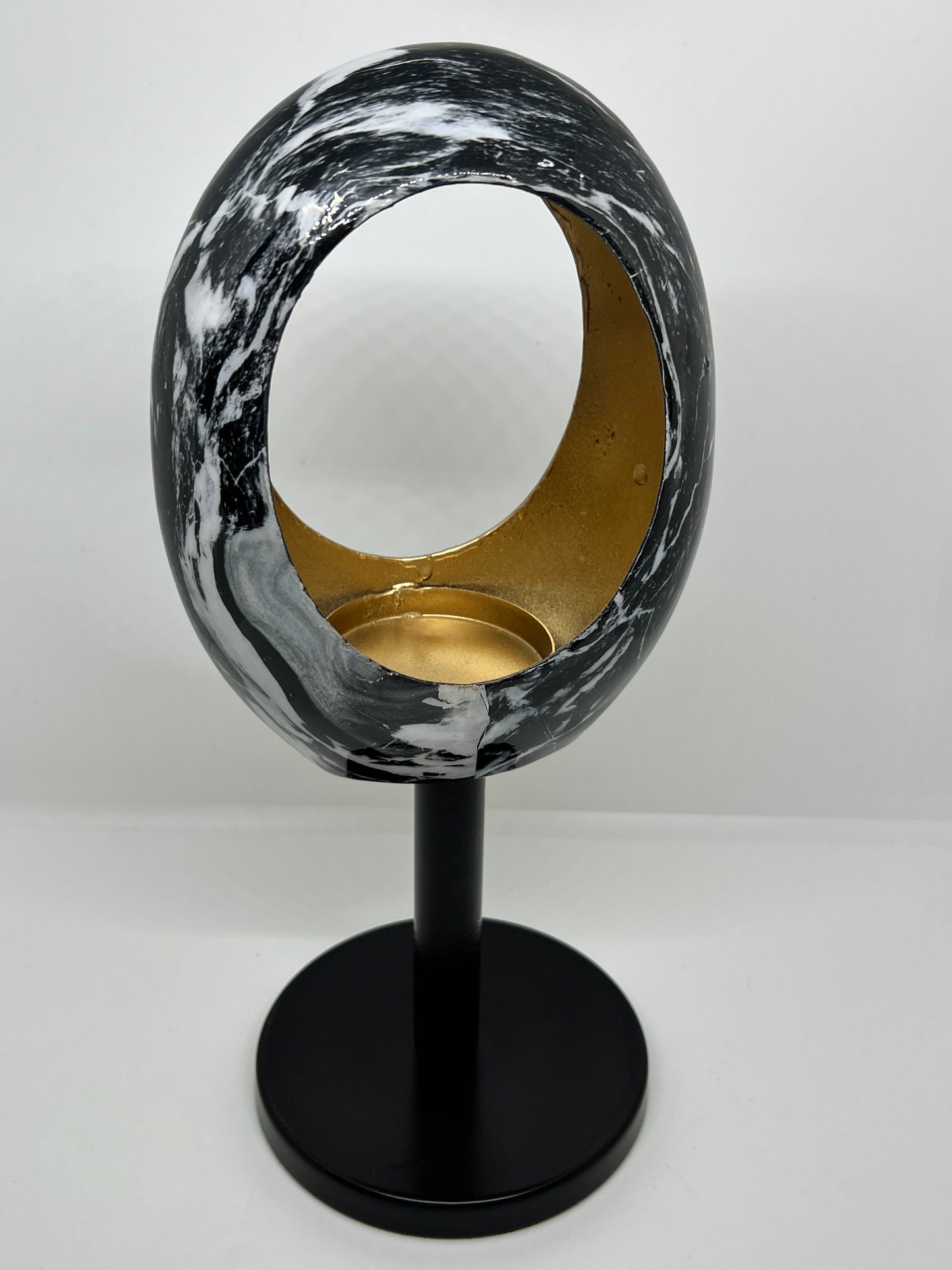 Marbled eggshape theelichthouder