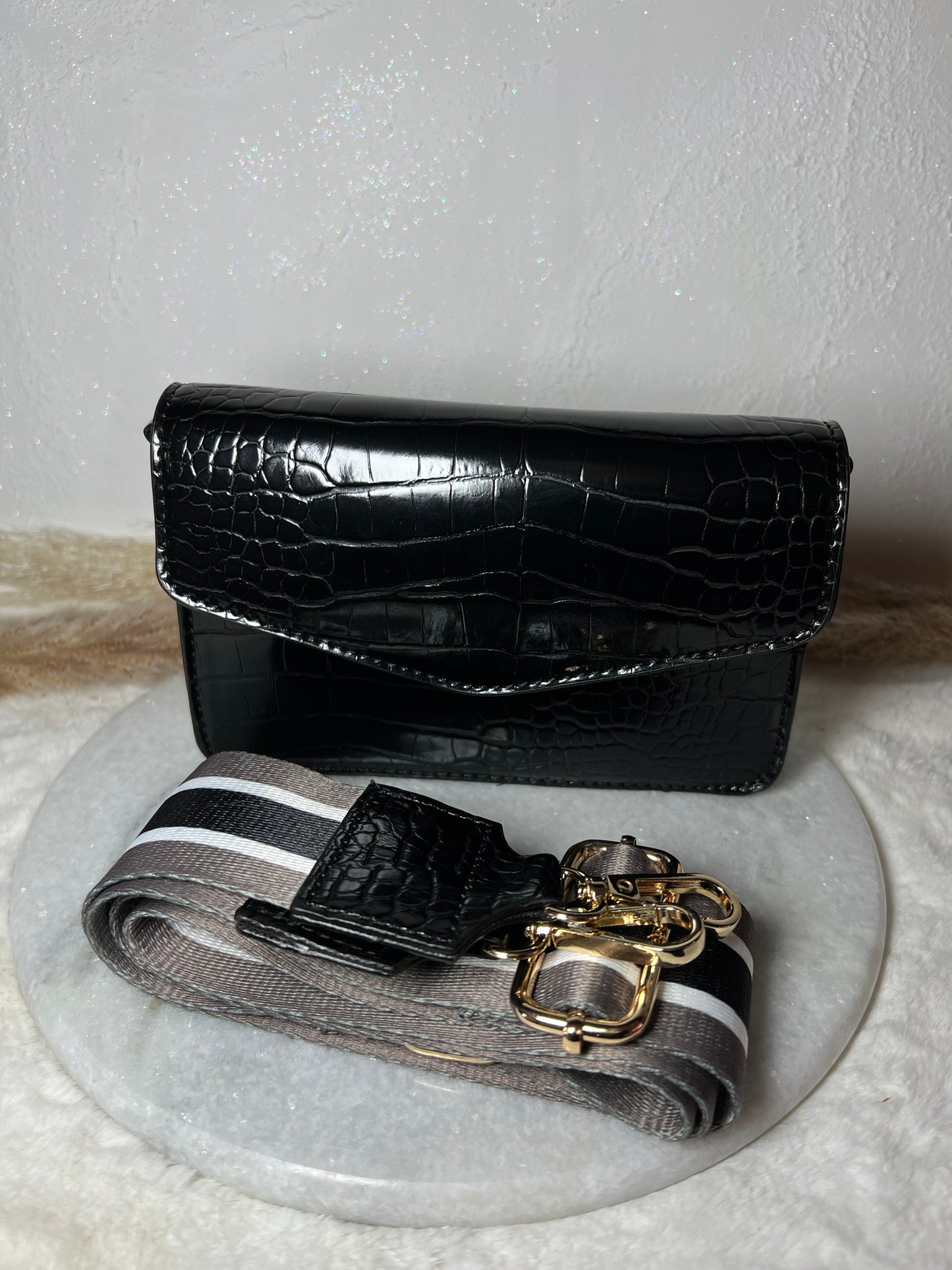 Croco tas met strap zwart PU