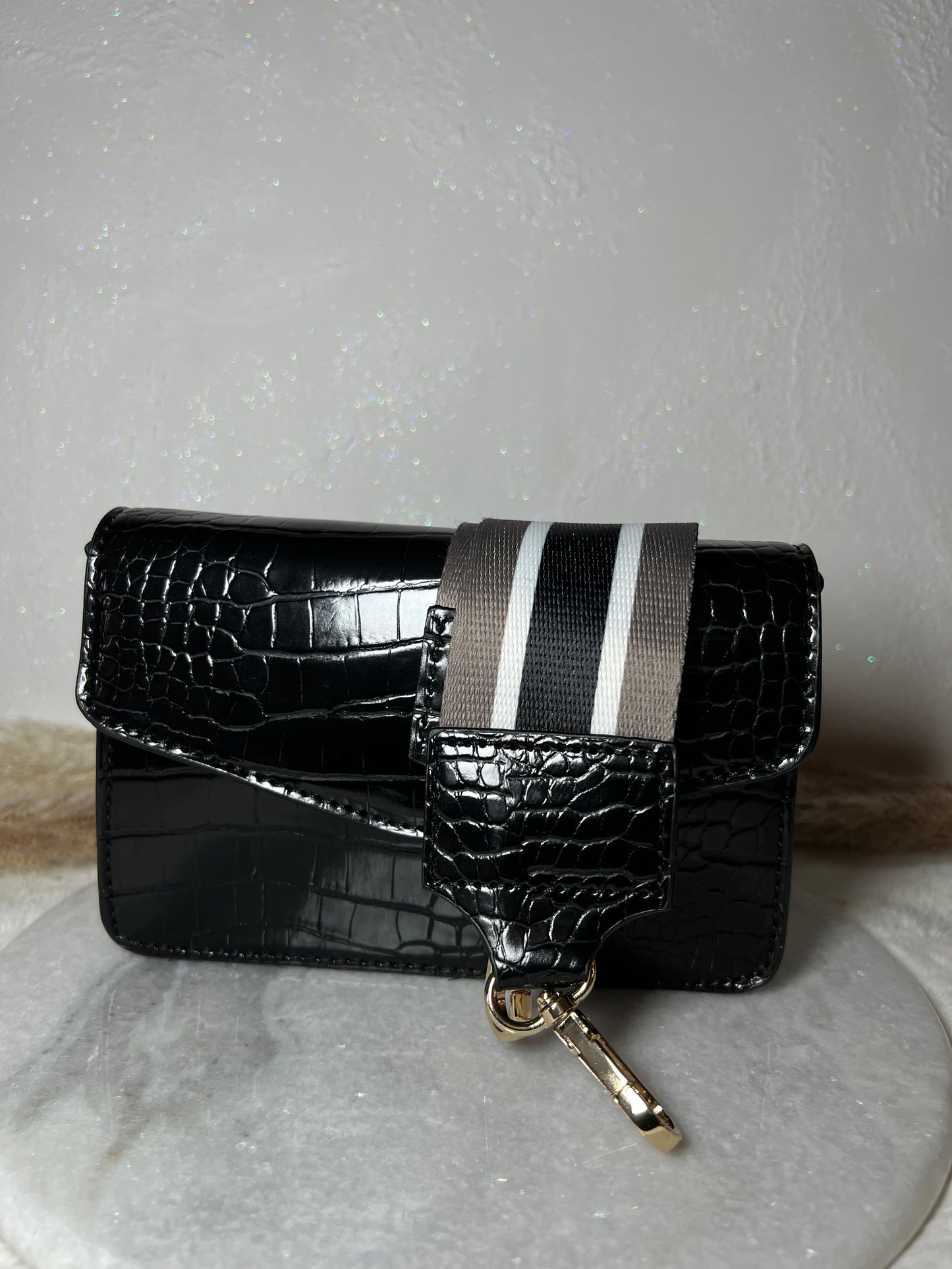 Croco tas met strap zwart PU