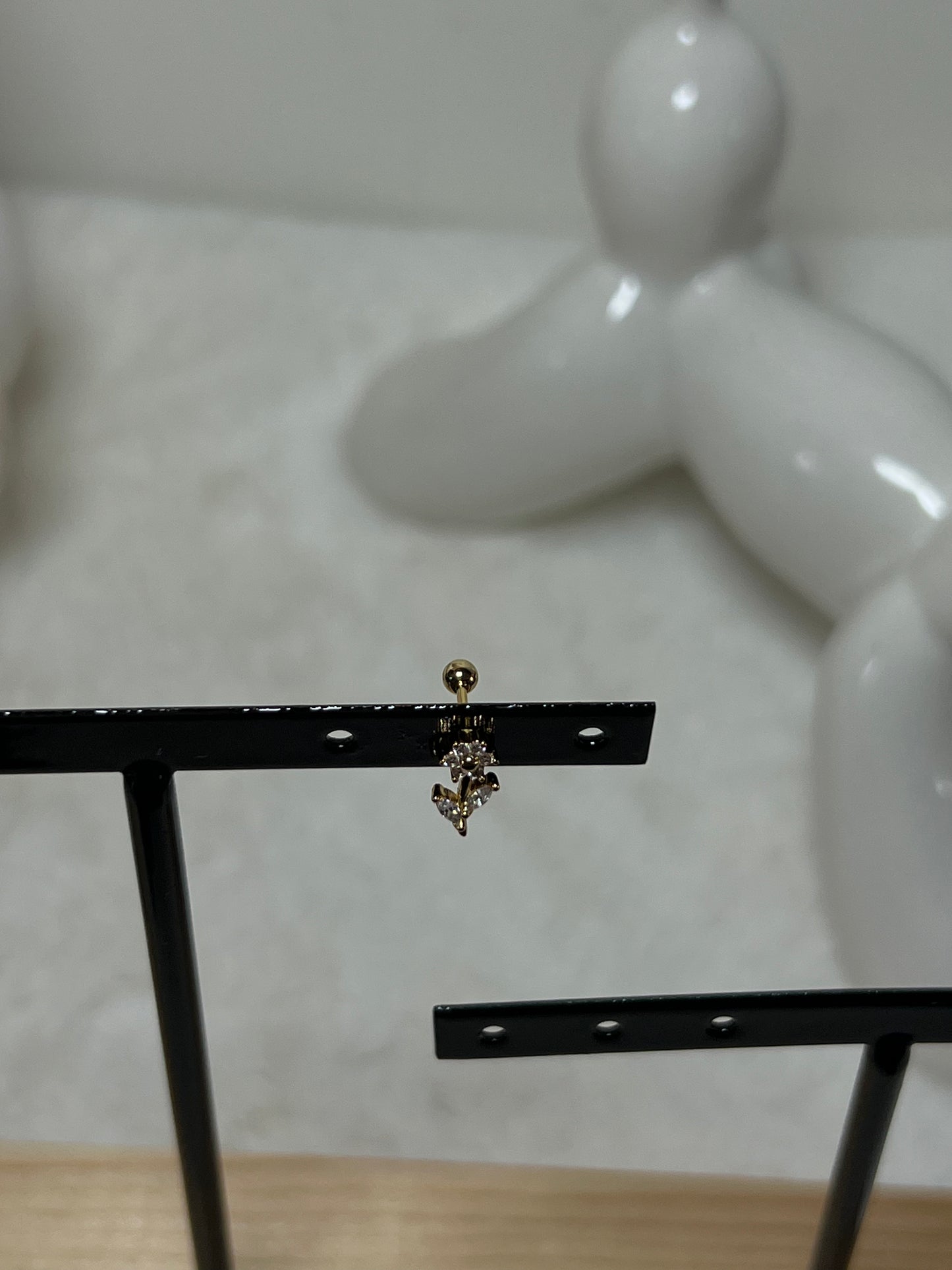 Helix Piercing  Bloem - Goud /Wit