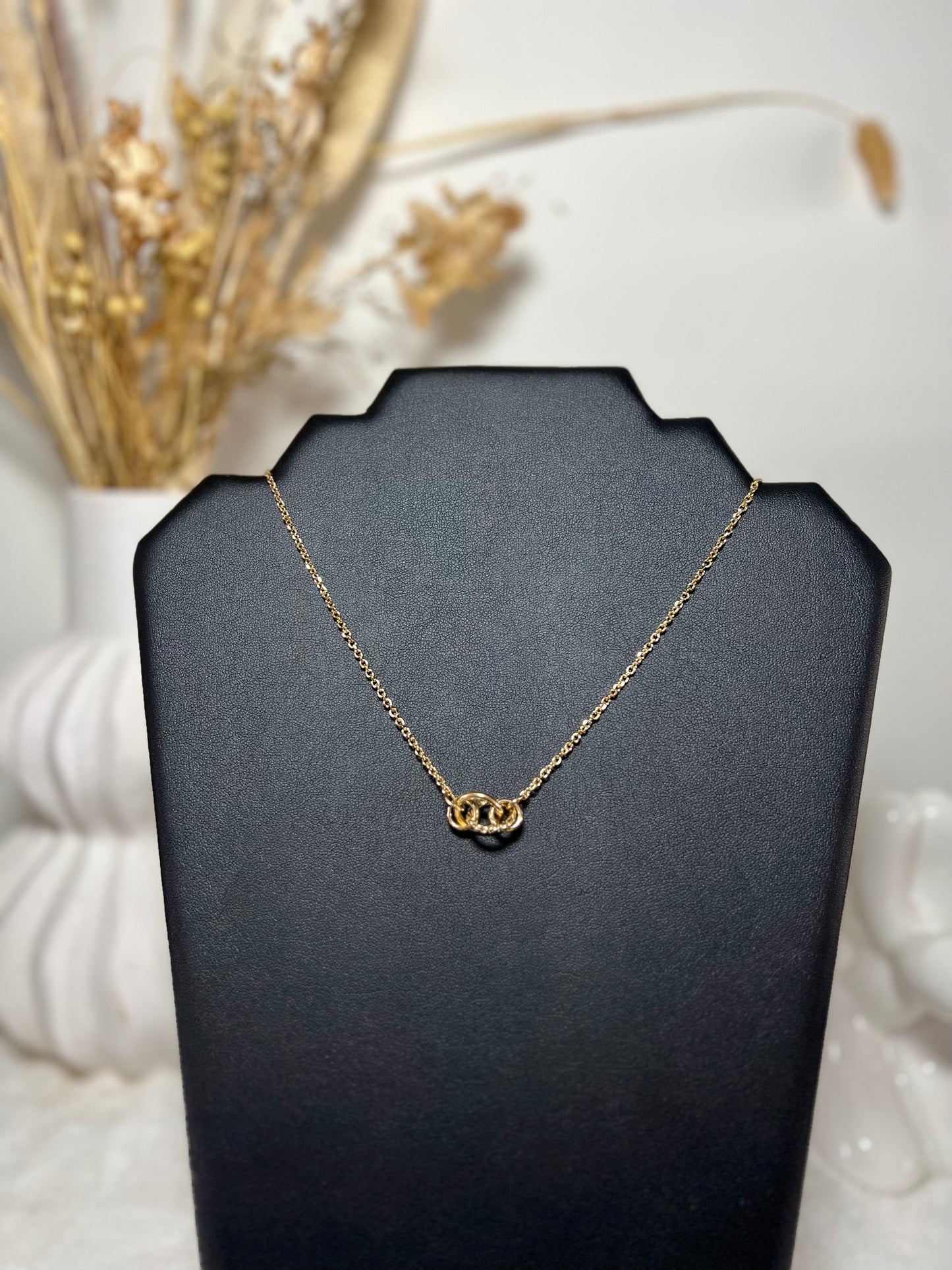 Ketting verbonden cirkels - Goud